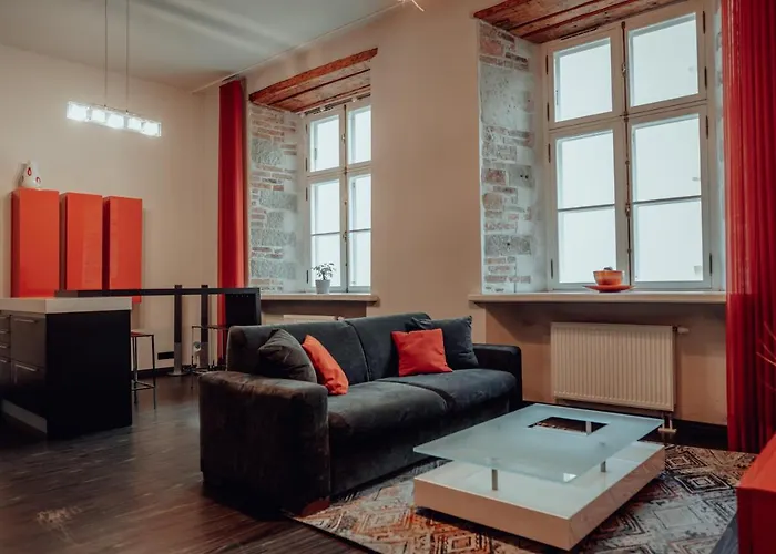 Design In The Heart Of Old Town تالين